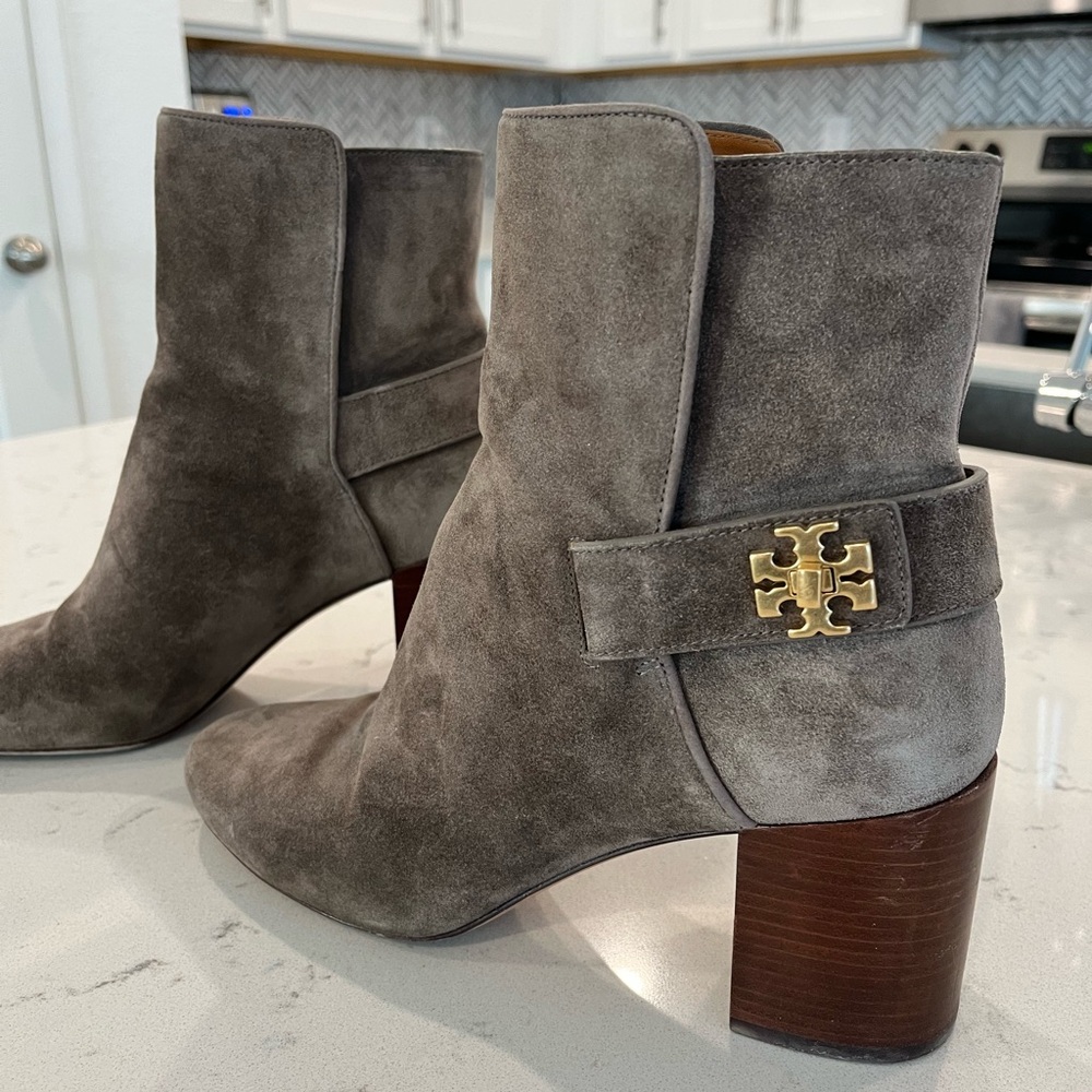 TORY BURCH- Kira 70mm Suede Bootie. 8.5 - Picture 2 of 13